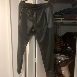 Men XL Nike Joggers